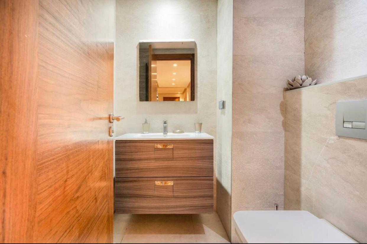 Incantevole Luxury Apprt Nel Cuore Di カサブランカ エクステリア 写真